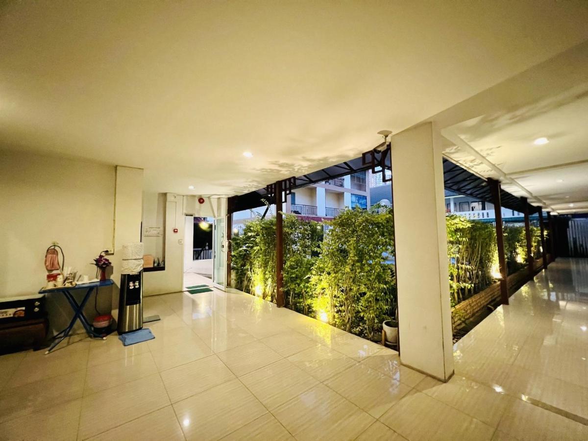 Inn Kham Apartment Чиангмай Екстериор снимка
